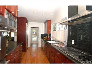 5th image of 13101 Valleyheart Dr