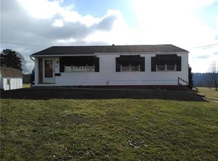 361 McWilliams Dr, Natrona Heights, PA 15065