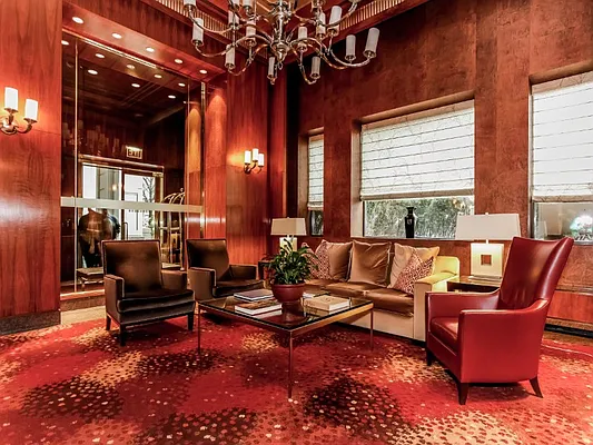 Sold by Sotheby's International Realty | media 17