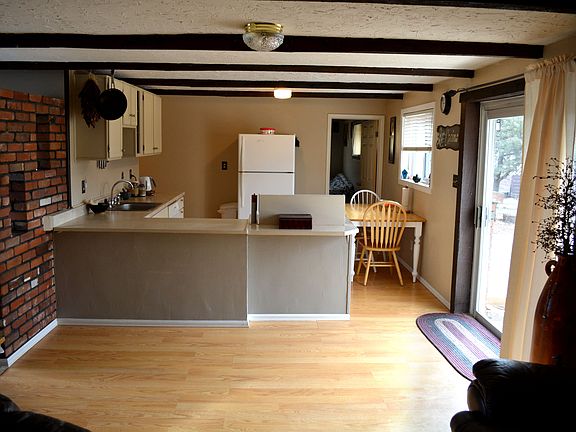 Family room & Kitchen