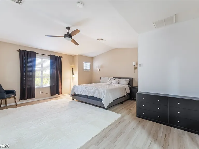 1179 Antoinette St — Photo 16