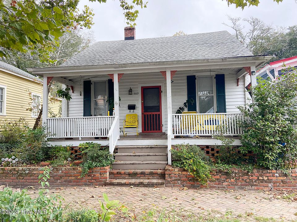 1st image of 509 S 2nd St