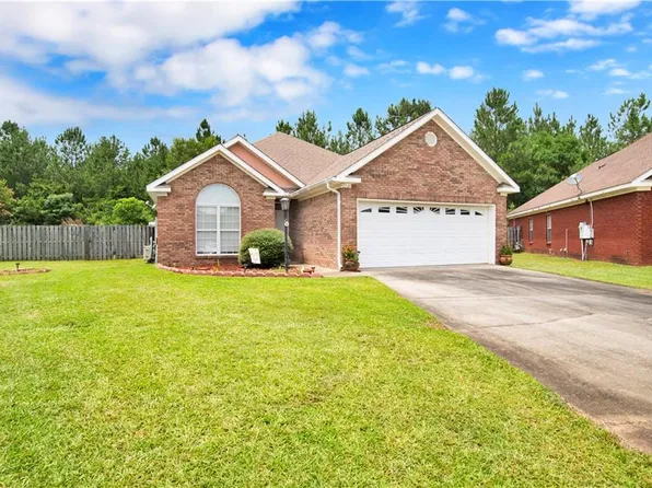 219 Mizell Cir, Saraland, AL 36571