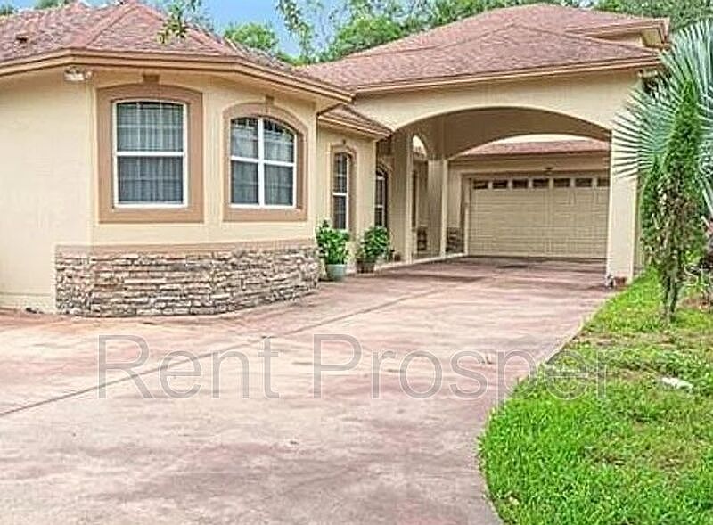 1st image of 705 Toltec Pl Unit A