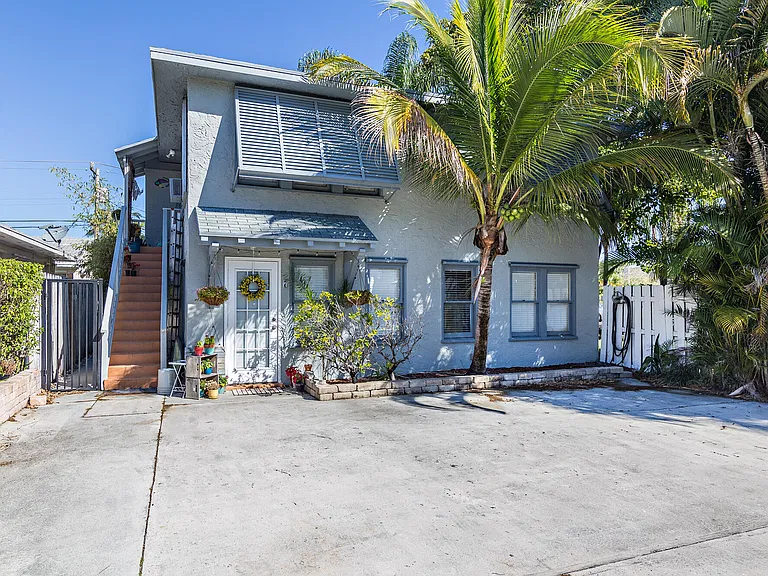 4205 N Flagler Dr #8 — Photo 16