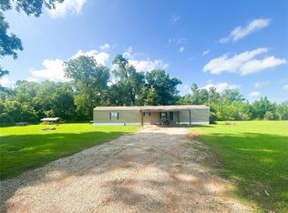 1323 Levi Gremillion Rd, Plaucheville, LA 71362