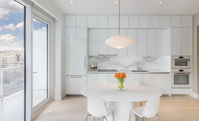 Rented by Koriny NYC LLC | media 9