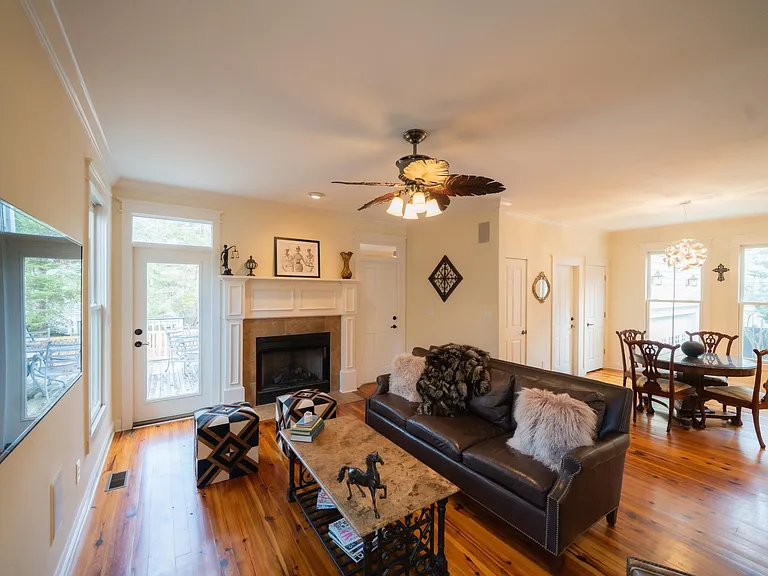 1454 Appling Dr — Photo 37