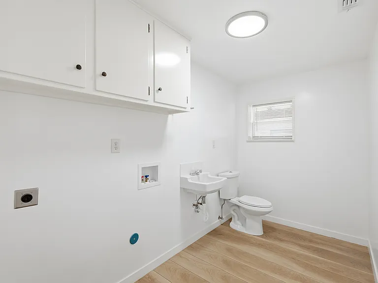 10830 Cotillion Dr — Photo 17