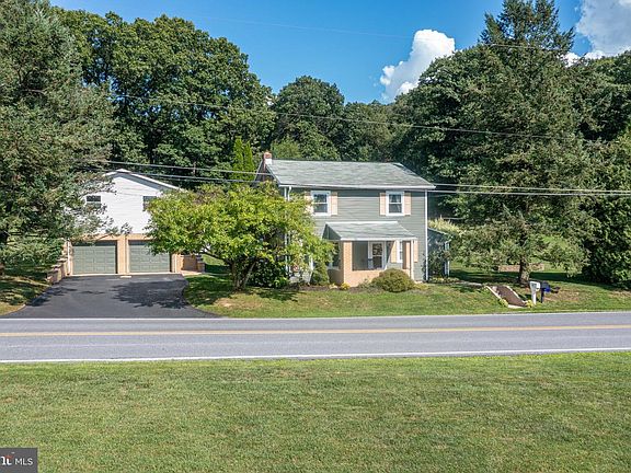 3rd image of 176 Heckman Rd