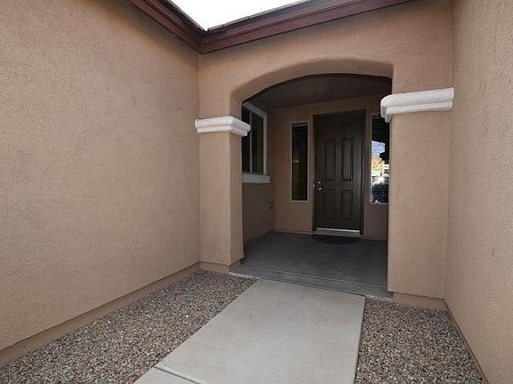 3rd image of 8355 N Mountain Stone Pine Way