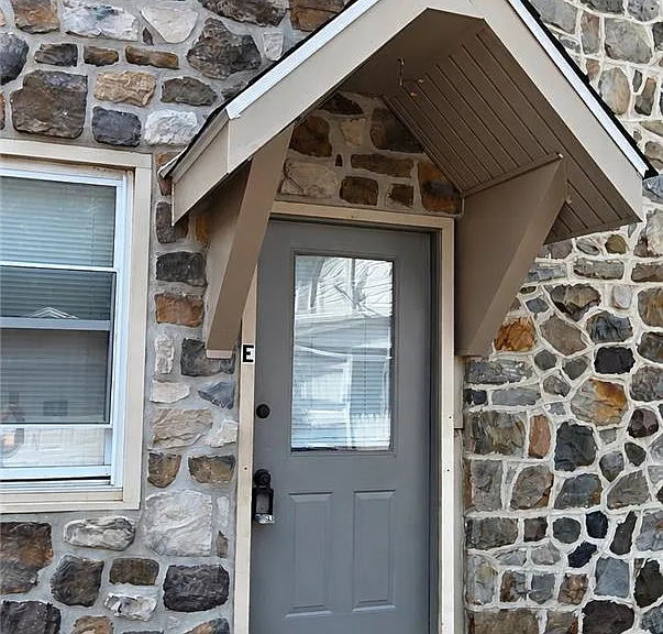 504 Pennsylvania Ave #E — Photo 2