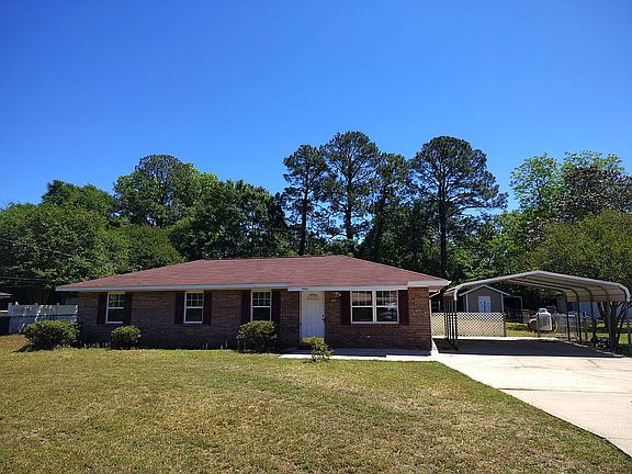 4th image of 3306 Cathy Lou Rd