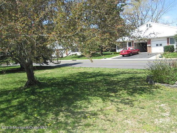 4th image of 406 Highland Drive #B