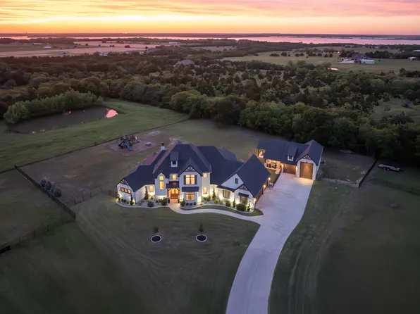 2900 Deer Run Trl, Farmersville, TX 75442