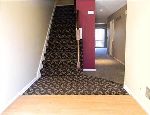 2nd image of 10543 Foster St