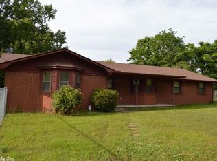 1301 E 46th St, North Little Rock, AR 72117