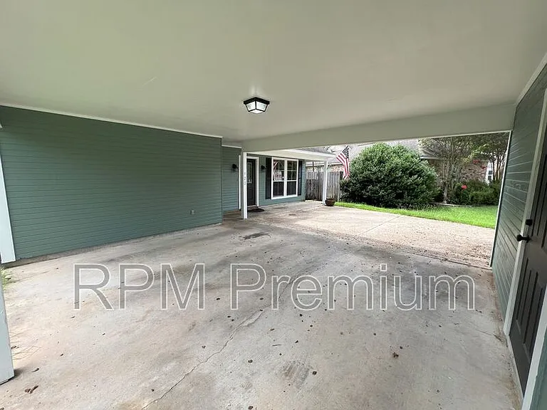 522 Fawn Lake Dr — Photo 37