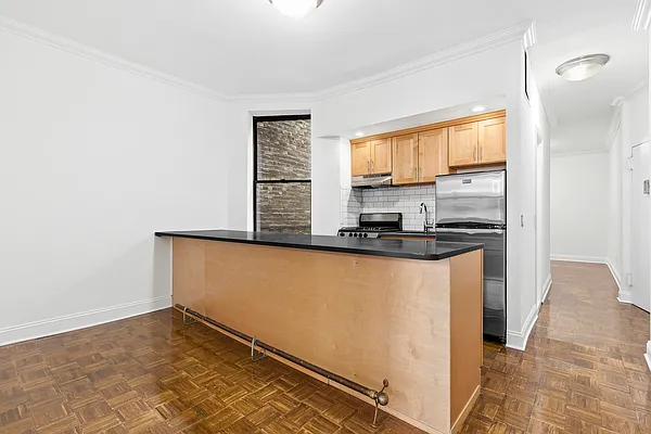 Rented by Compass | media 13