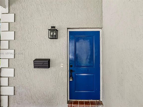 2nd image of 130 NW 85th St