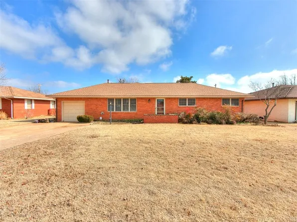 1205 S 7th St, Kingfisher, OK 73750