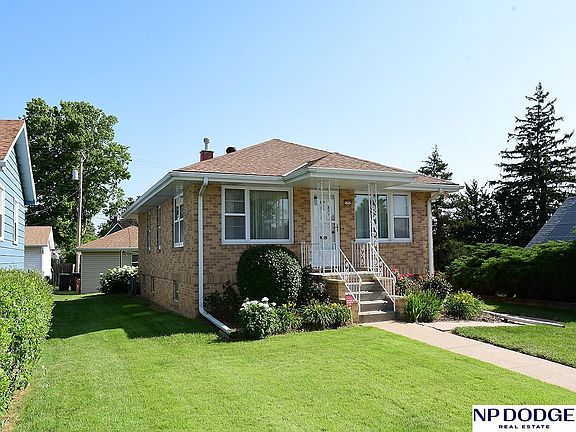 2nd image of 3712 Y St