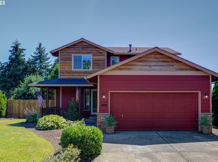 2742 Championship Dr, Woodburn, OR 97071