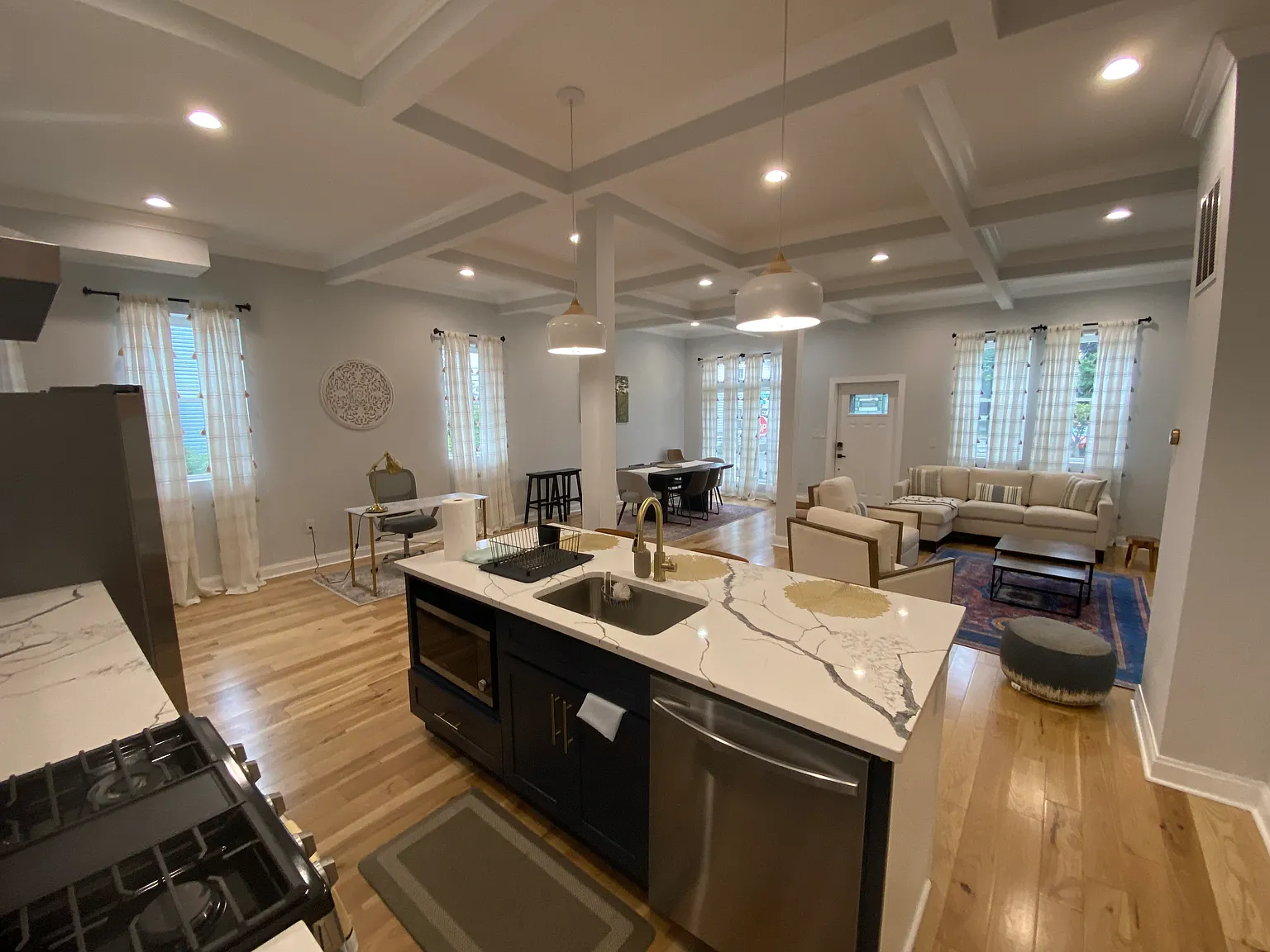 5 bed, 2400 sqft, $3,195 — Photo 1