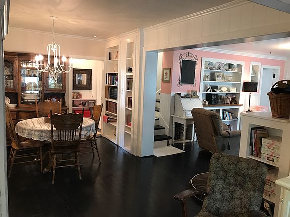 Dinning room and family room