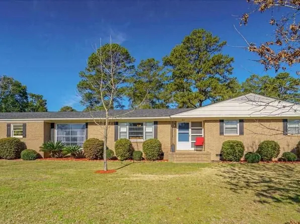 3817 Masters Cir, Florence, SC 29501