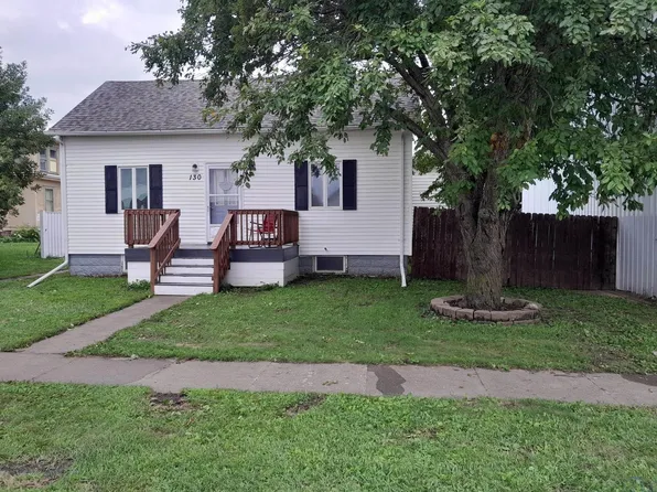 130 Dakota St, Akron, IA 51001