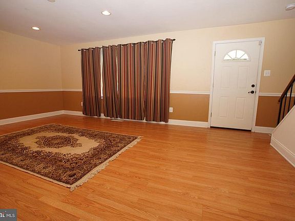 3rd image of 13418 Idlewild Dr