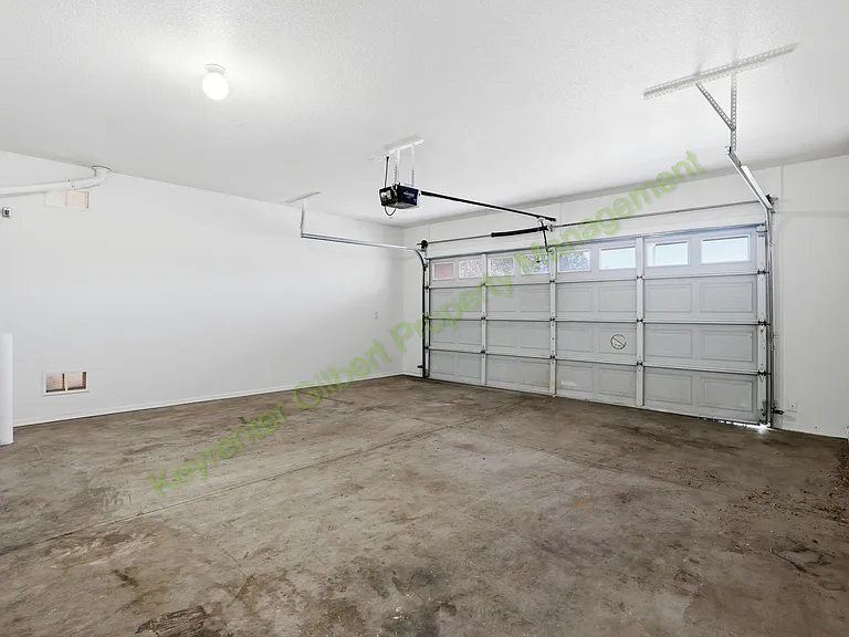 1137 S Hazel St — Photo 16