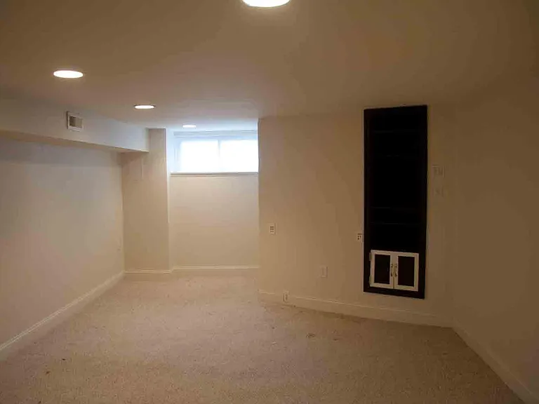 616 S Ellwood Ave — Photo 11