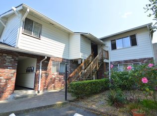 1332 SE Center St, Portland, OR 97202