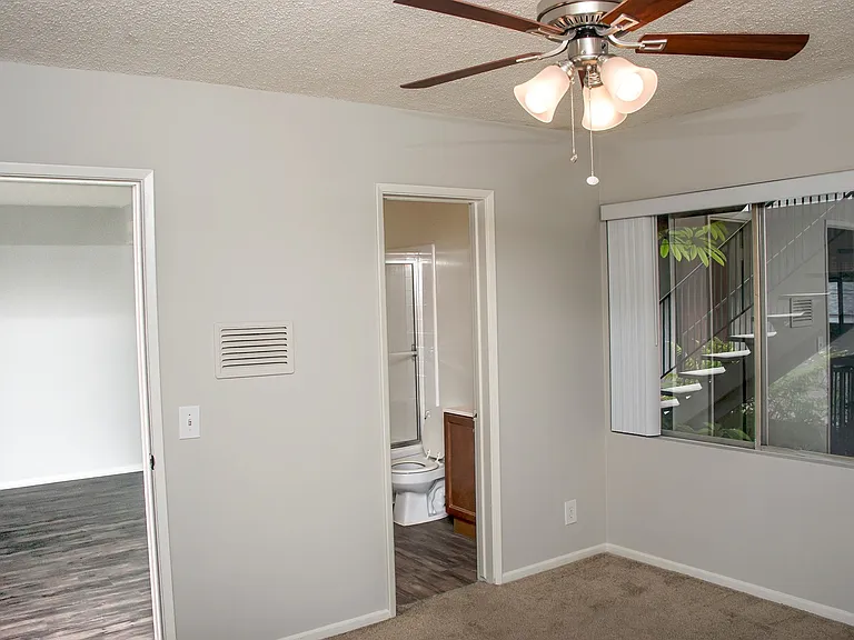 420 Burchett St — Photo 25