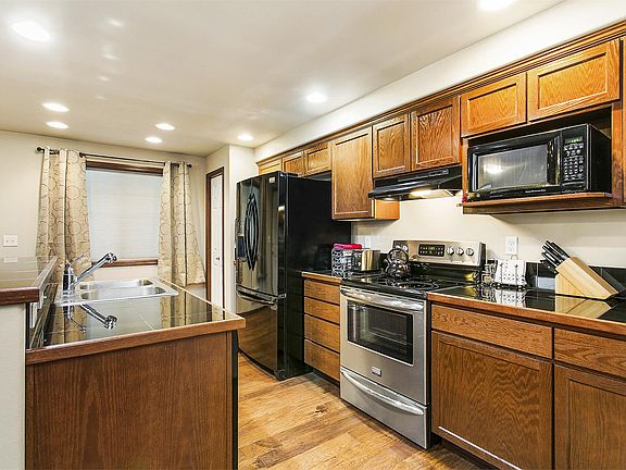 2nd image of 4703 144th Pl NE