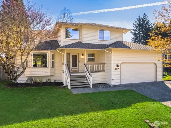 12327 44 Drive SE, Everett, WA 98028