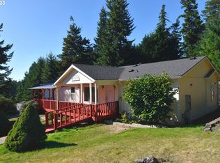 1650 Kristi Loop, Lakeside, OR 97449