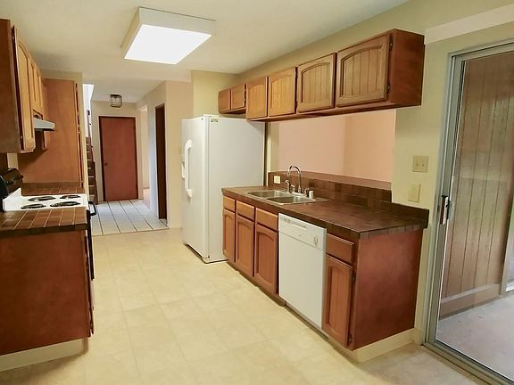 Kitchen and Covered Lanai
