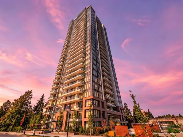6463 Silver Ave #303, Burnaby, BC V5H 0K4