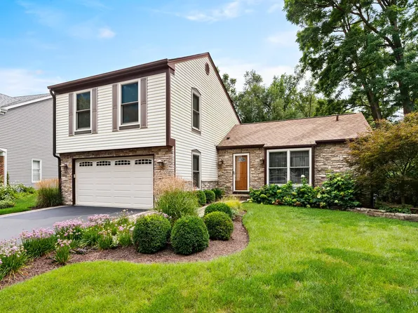 (undisclosed Address), Fox River Grove, IL 60021
