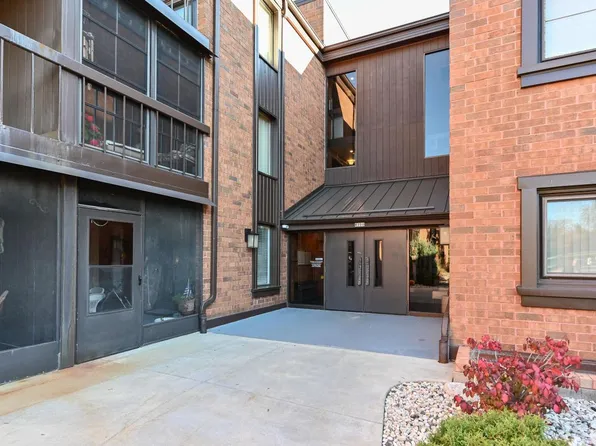 5200 South Tuckaway BOULEVARD #110, Milwaukee, WI 53221