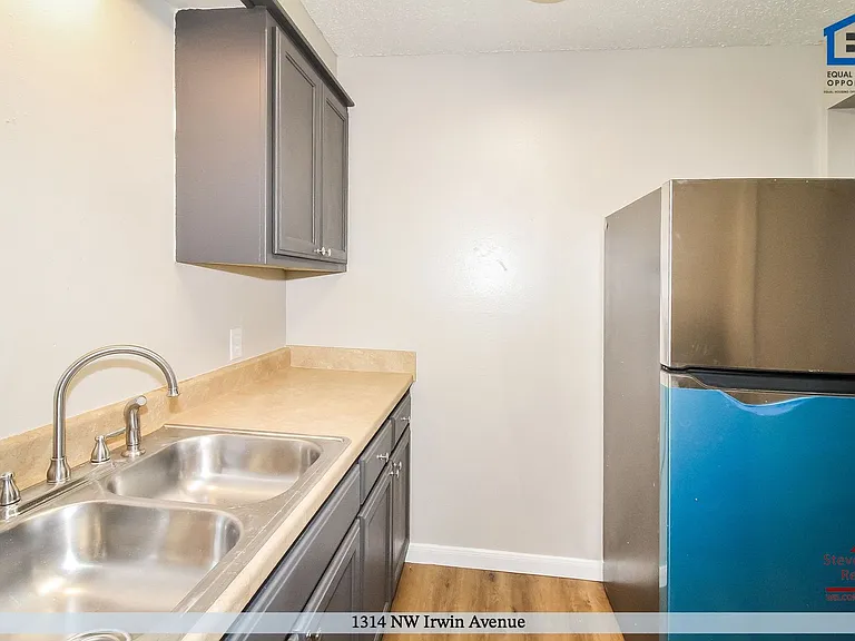 Highpoint Estate Apartments — Photo 30