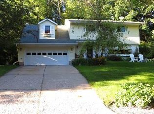 5112 W 105th St, Bloomington, MN 55437