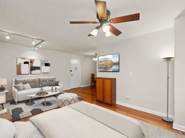 9201 Shore Road image 3 of 15