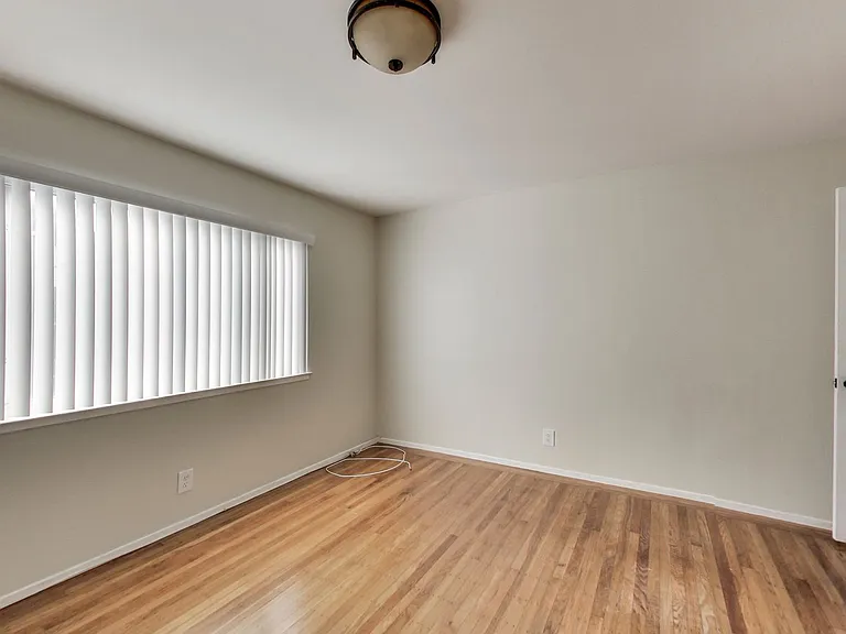 1220 Hayes St #1 — Photo 14