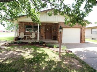 317 S Maple St, Inman, KS 67546