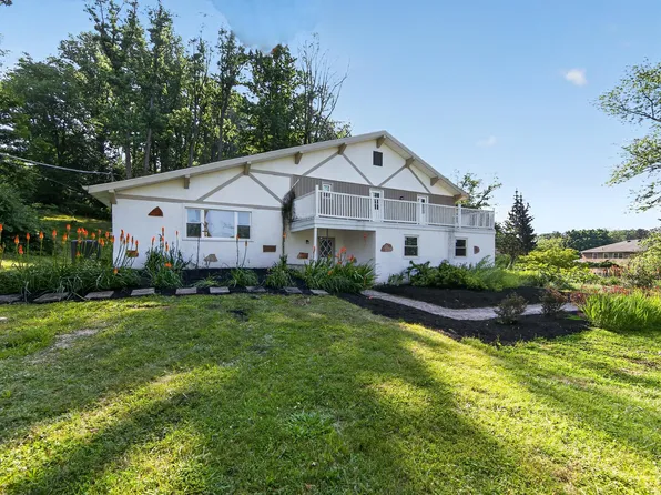 425 Westfield Dr, Exton, PA 19341