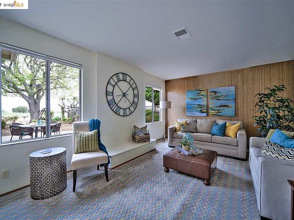 4th image of 2173 Cypress Ave